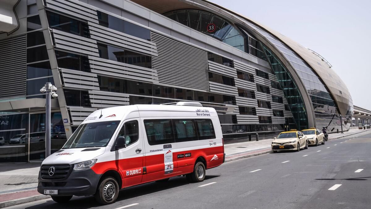 Dubai'nin Rta'sı, Talep Üzerine Otobüs Servisi Ücretini Dh2'ye Düşürüyor