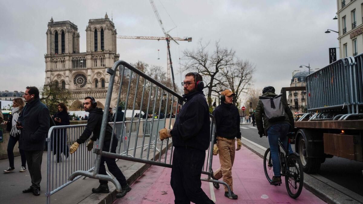 AB Başkanı Notre Dame'ın Yeniden Açılışına Katılacak