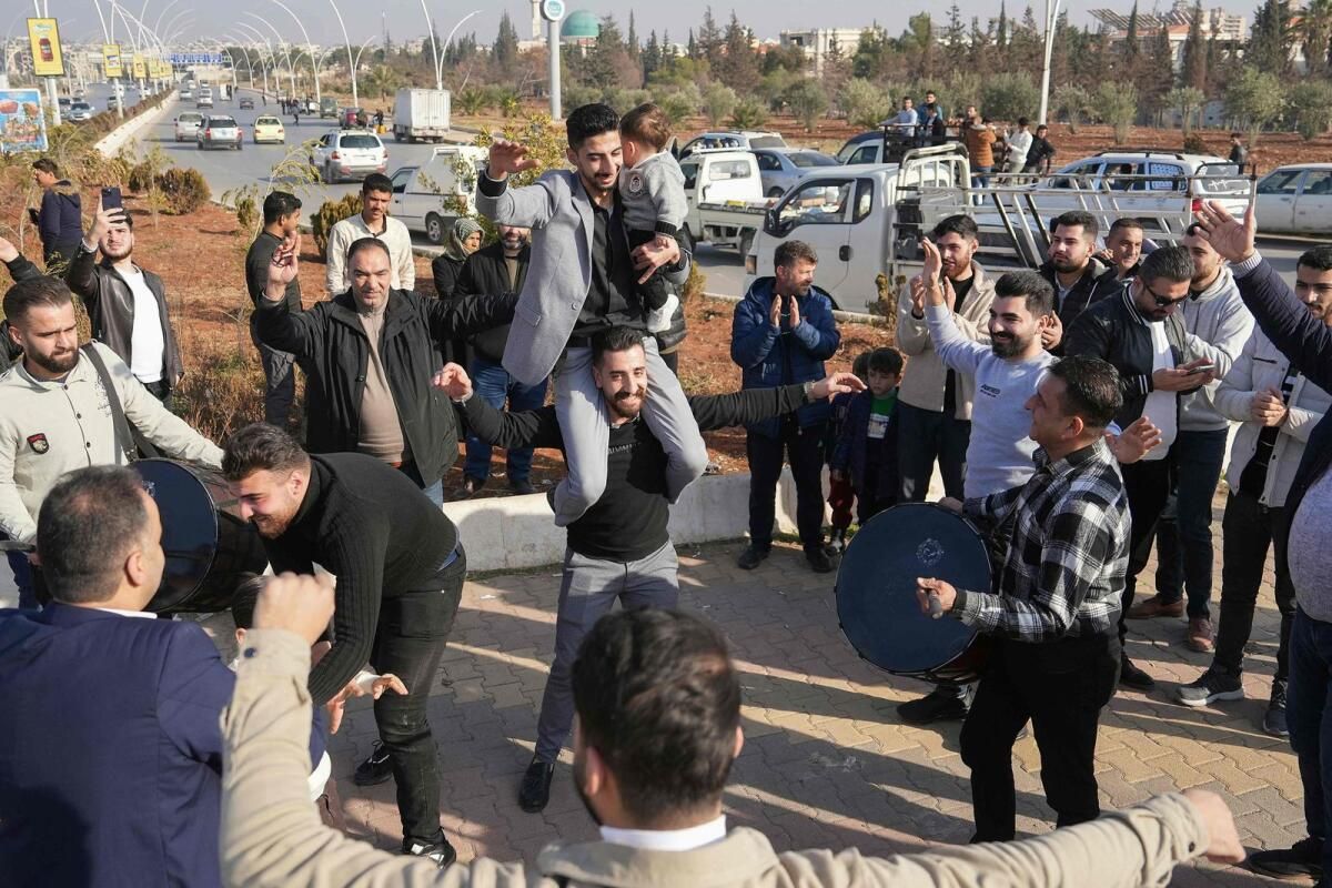 Serbest Bırakılan Suriye Hapishanesi Umut ve Kalp Kırıklığı Yarattı