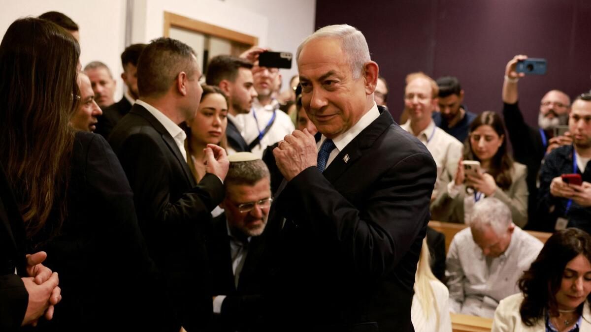 Netanyahu, Yolsuzluk Davasında ilk Kez İfade Verirken Medyaya Saldırdı