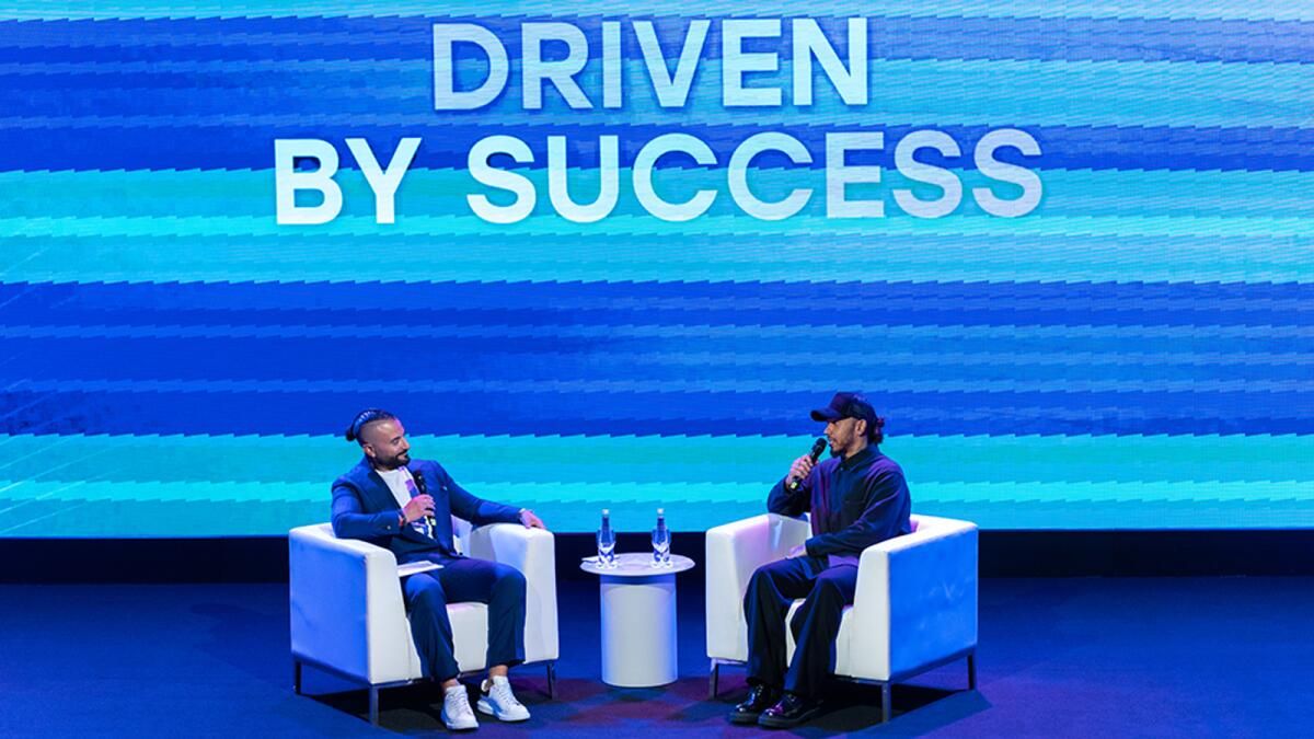 Kazanan Bir Yıl: Cfı Financial Group, Küresel Marka Elçisi Lewis Hamilton'un Huzurunda İkonik Etkinlikte Yeniliği İleriye Taşıyor
