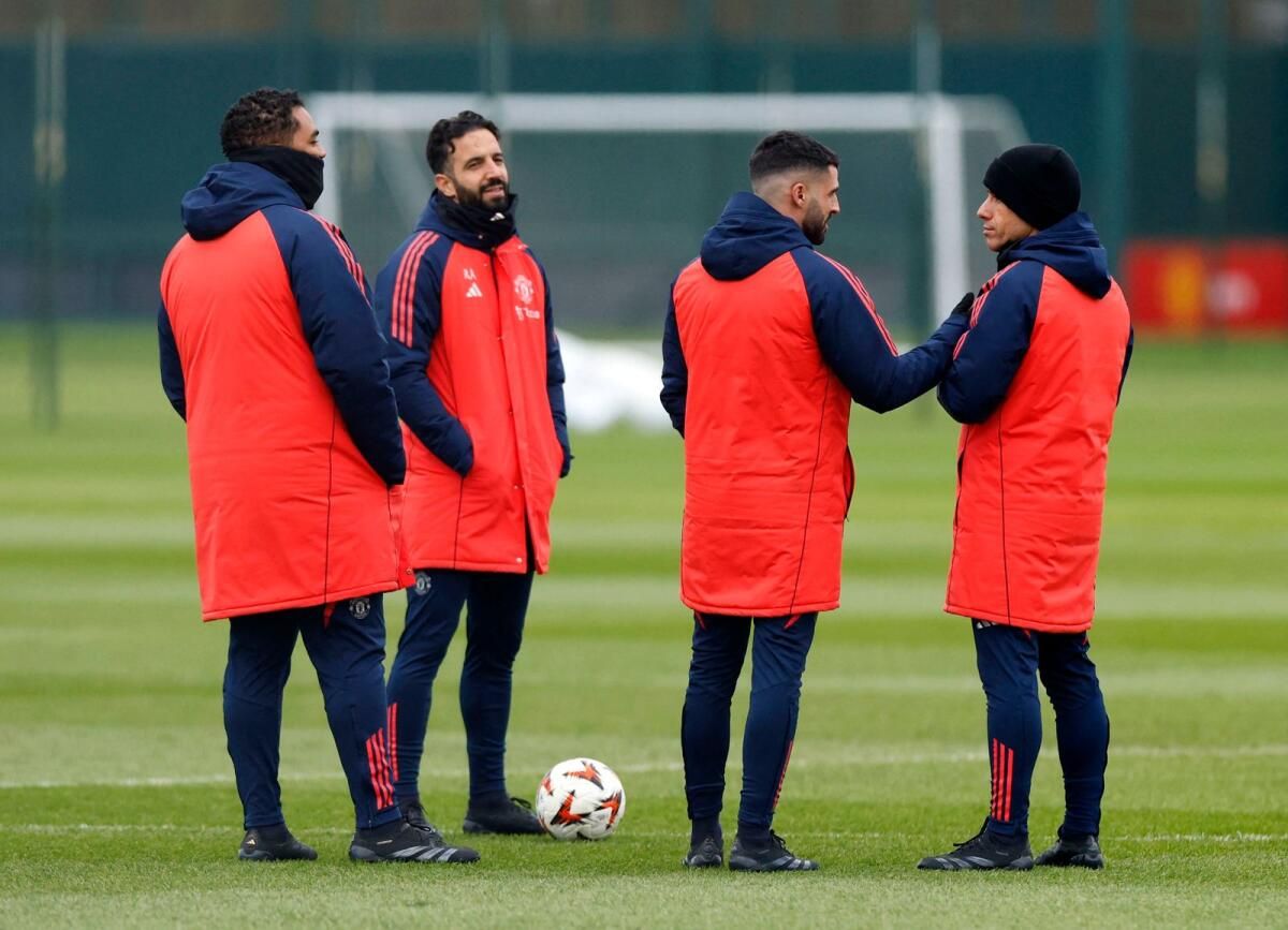Eski Man United Savunucusu O'shea, Amorim'i Destekliyor Ancak Oyuncuların Satın Alması Gerektiğini Söylüyor