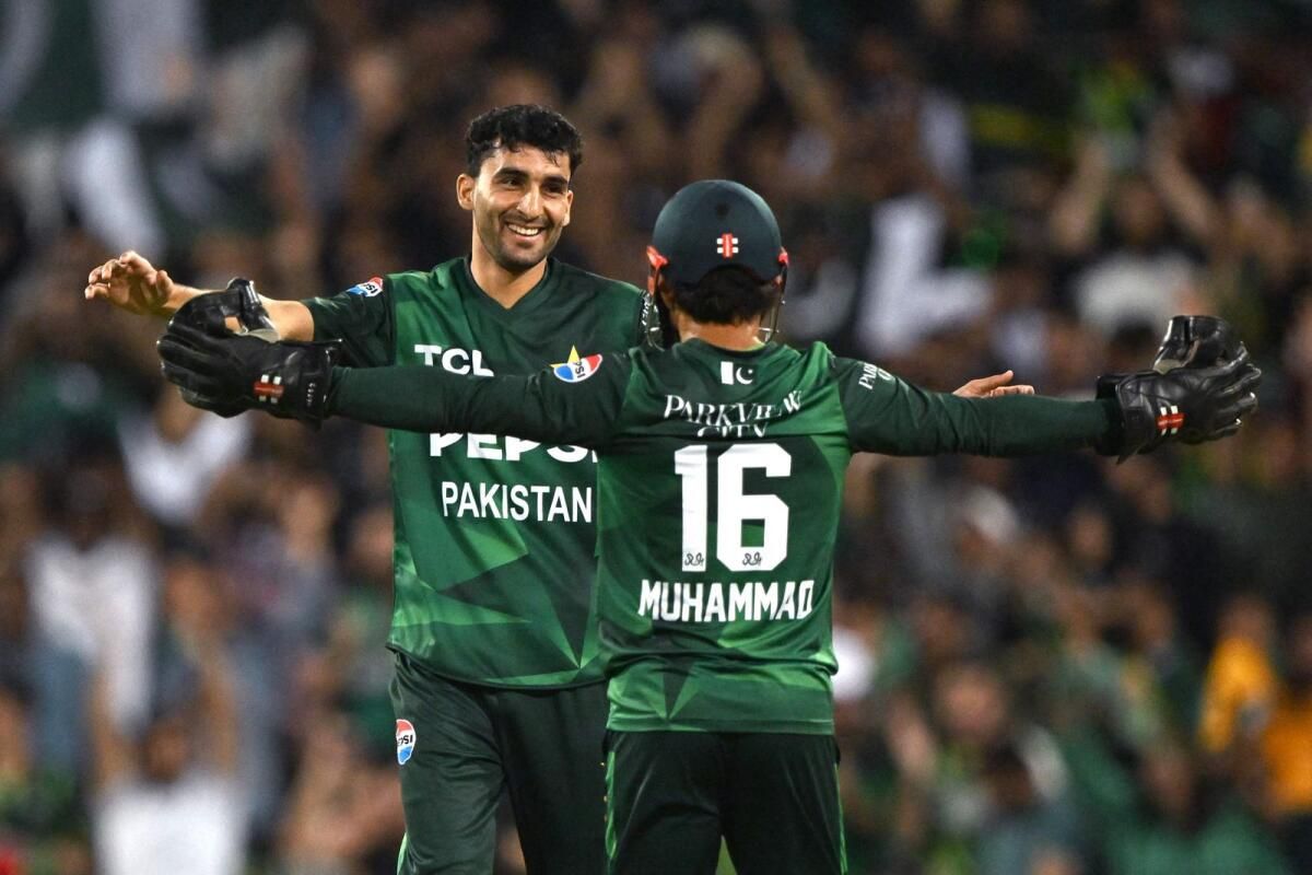 Pakistan, Zimbabve'yi 57'ye Düşürdükten Sonra 10 Kaleyle Kazandı