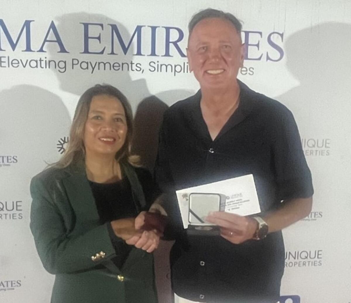 Geraghty, Benzersiz Mülklerle Birlikte Oma Emirates Kasım Ayı Aylık Madalyasını Kazandı