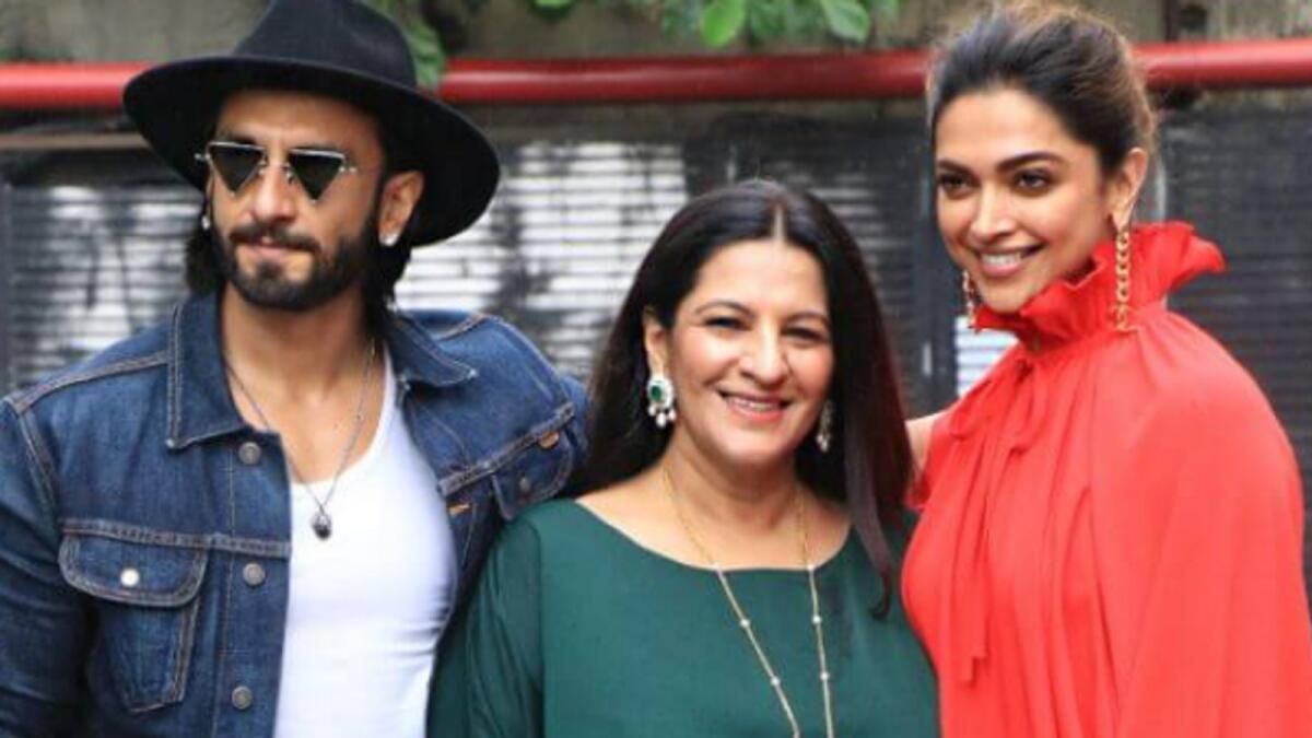 Ranveer Singh'in Annesinin Torunu Dua Üç Aylıkken Yaptığı Tatlı Jest