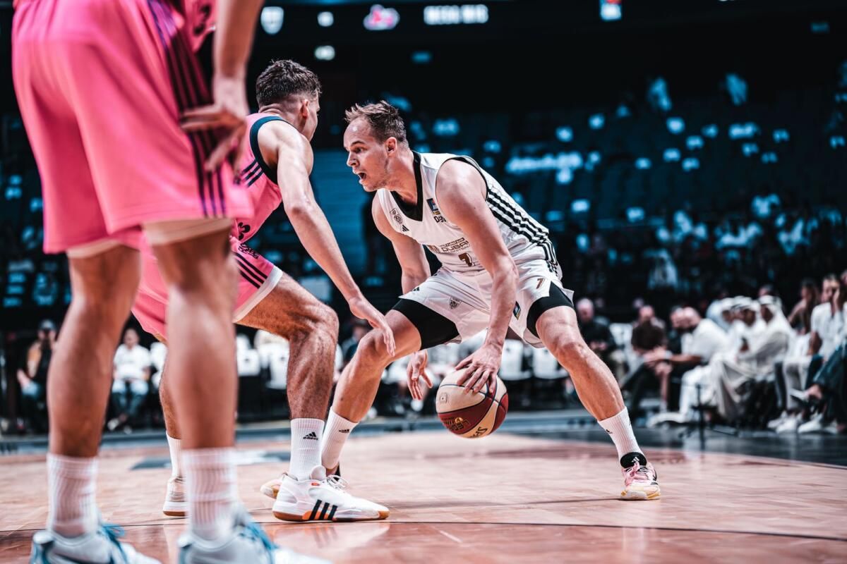 Dubai Basketbolu, Noel Arifesi Gösterisinde Bosna Kulübü Igokea'ya Ev Sahipliği Yaptı