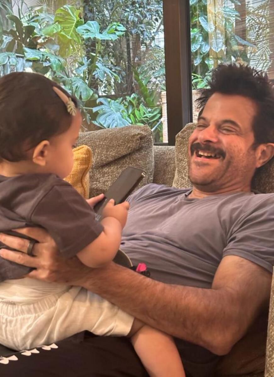 Sonam Kapoor, Babası Anıl Kapoor için Sevimli Doğum Günü Dileğini Paylaşıyor