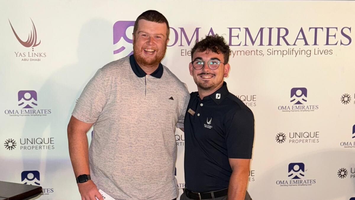 Dunne, Unique Holding ile Birlikte Oma Emirates Aylık Madalyası'nda İlgi Odağı Oldu