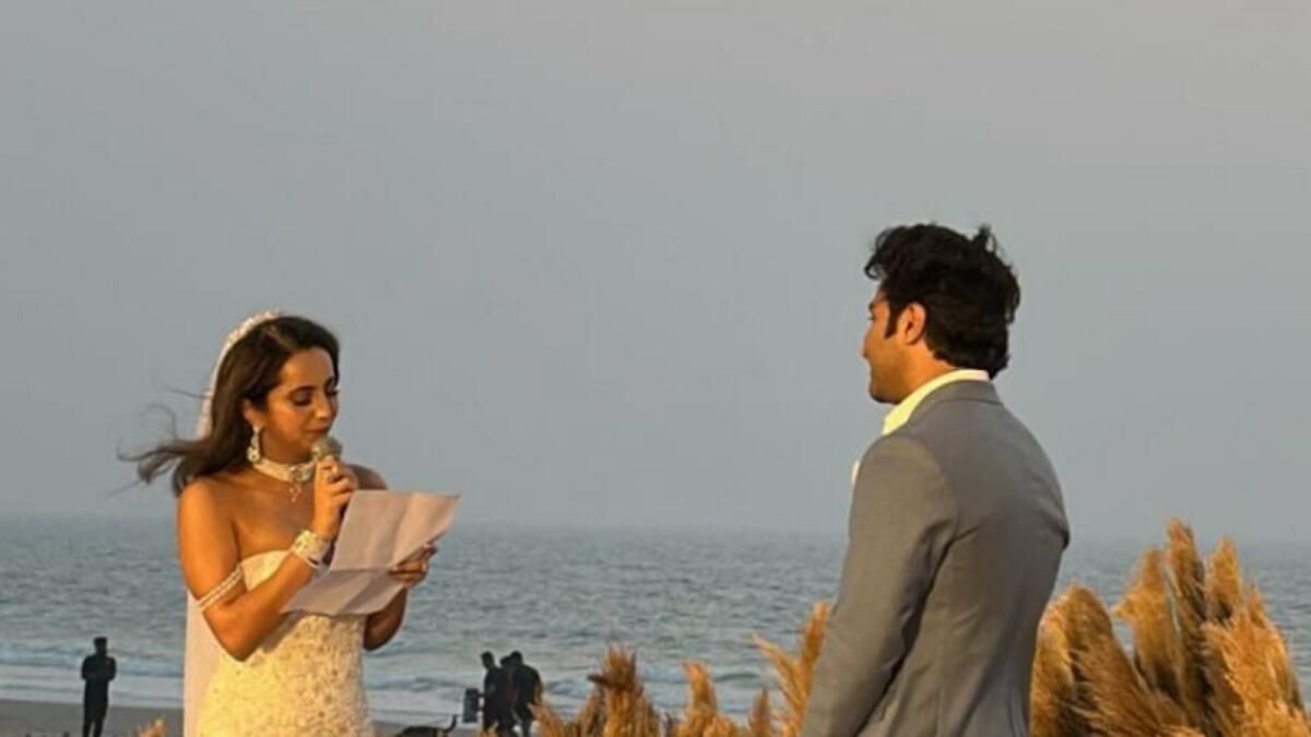 Aadar Jain'in içinde, Alekha Advani'nin Goa Düğün Kutlaması