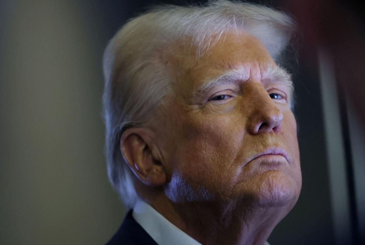 Bazı Senato Cumhuriyetçileri Trump'ın 17 Genel Müfettişi Kovmasını Savunuyor