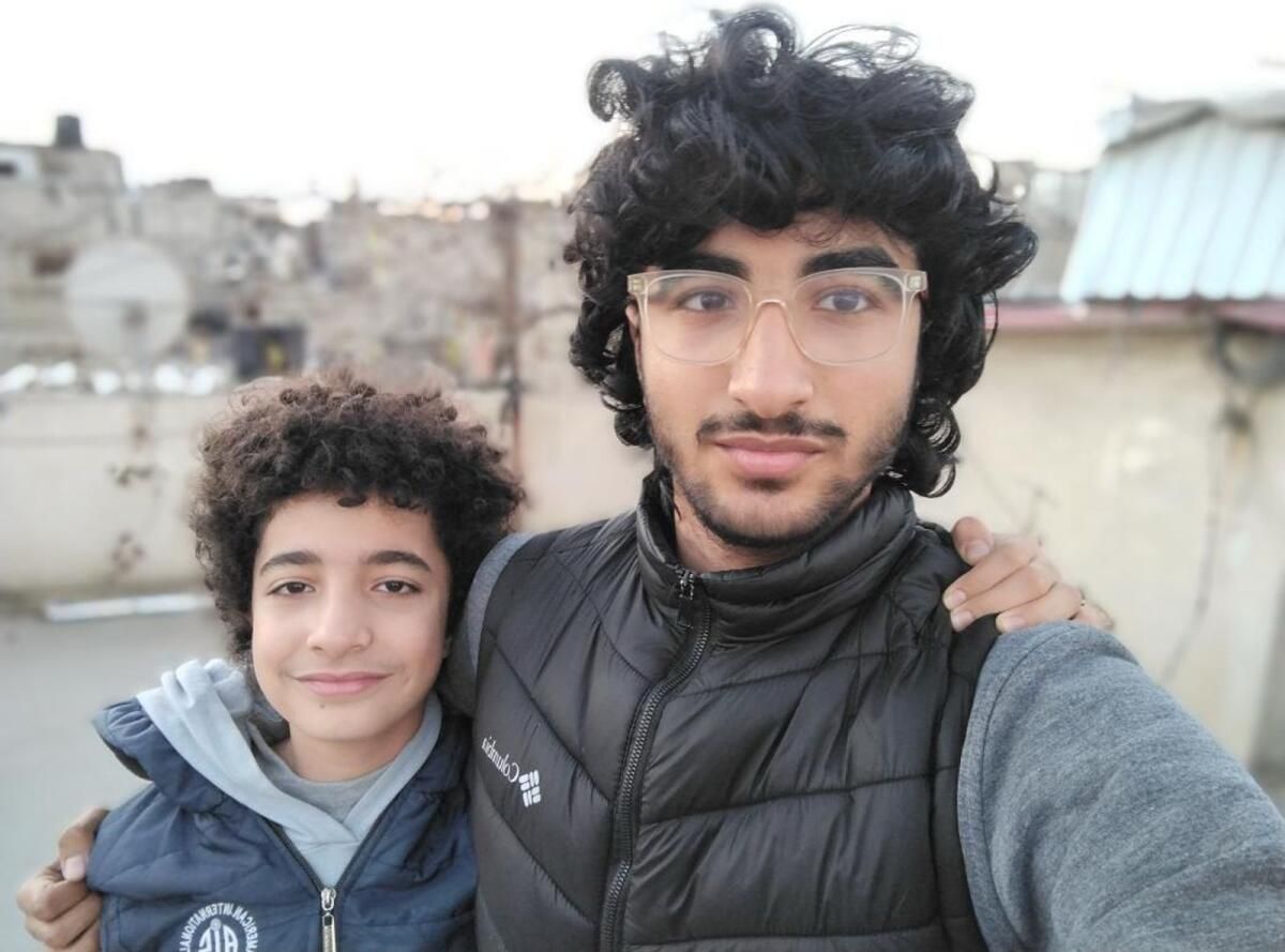 Gazze'de Yaşayan Eski Dubaili Göçmen, Savaşın Ortasında Filistinlilerin 'Kırılmaz Ruhunu' Belgeliyor