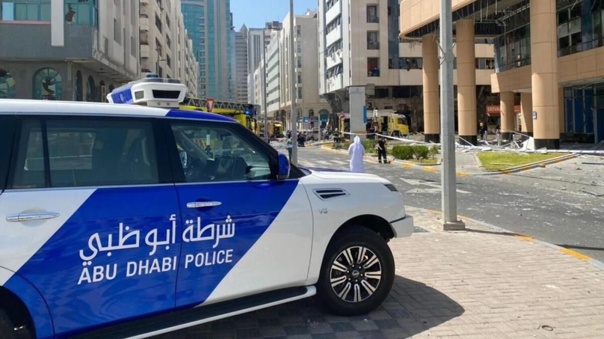 Abu Dabi Polisi, Memurların Görevdeyken Kamera Kullanmalarına İlişkin Kurallar Çıkardı