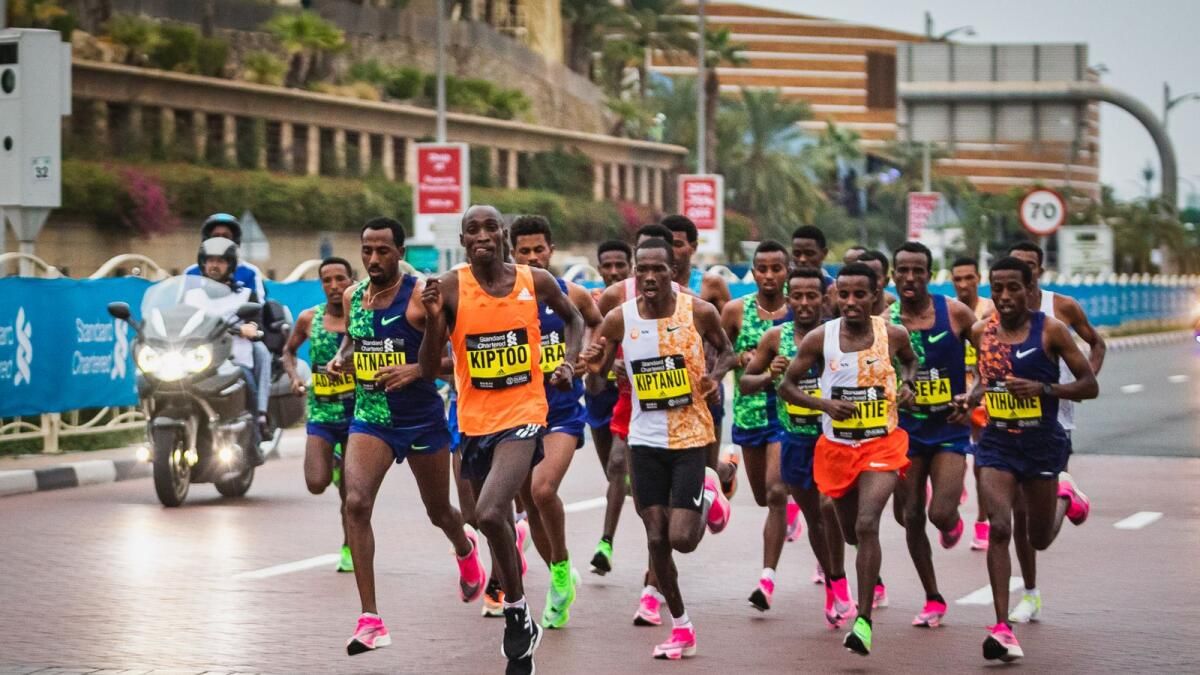 Dubai Maratonu: Rota, Yol Kapanışları, 12 Ocak'ta Etkilenen Sokaklar