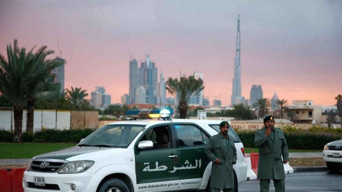 Dubai Polisinin Covıd Partisi Ocak Ayında Mezun Olacak 29, Öğrencilerin Anneleri Onurlandırılacak