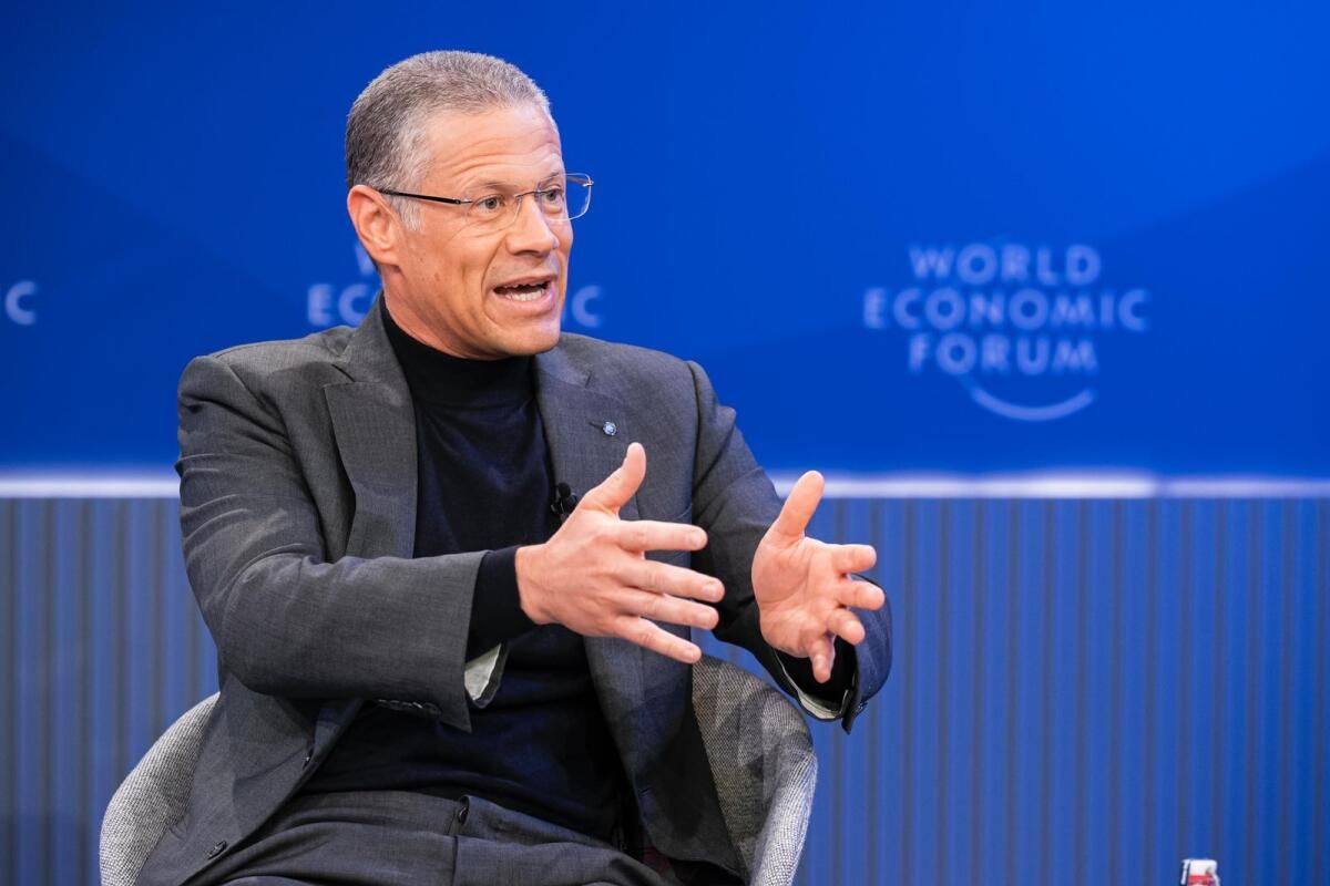 Davos'taki Küresel Liderler Sosyal İnovasyon için Yapay Zekayı Tartışıyor