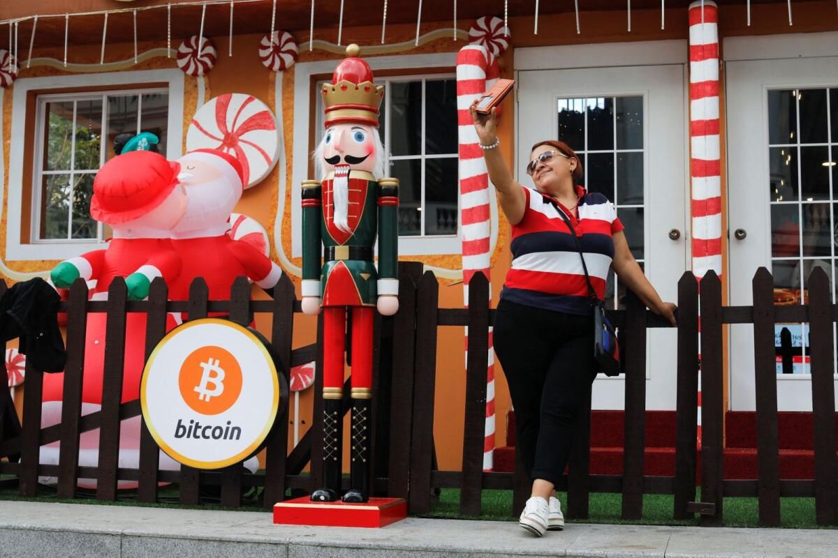 BAE Yatırımcıları Neden 2025'te Kripto Piyasasında Yükselişe Devam Etmeli?