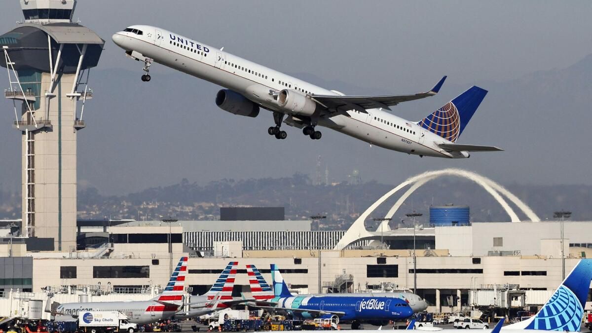 United Airlines, Musk'un Starlink'ini İlkbahara Kadar Uçuşlara Çıkaracak