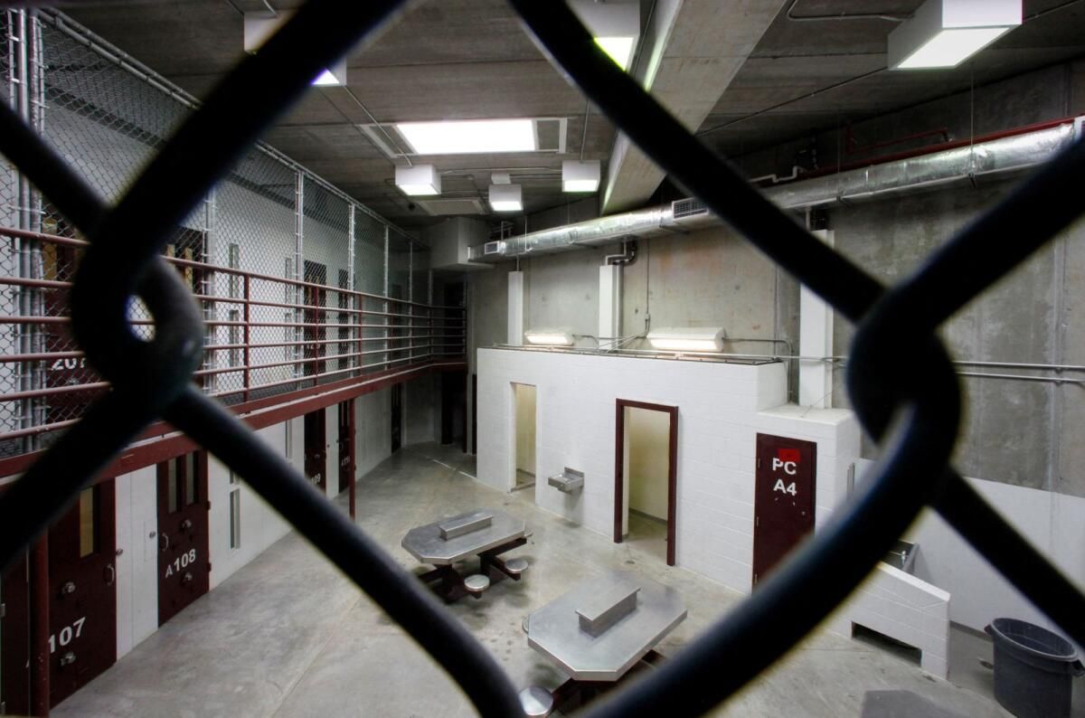 ABD, Guantanamo'daki Mahkum Nüfusunu 15 Kişiye Düşürdü