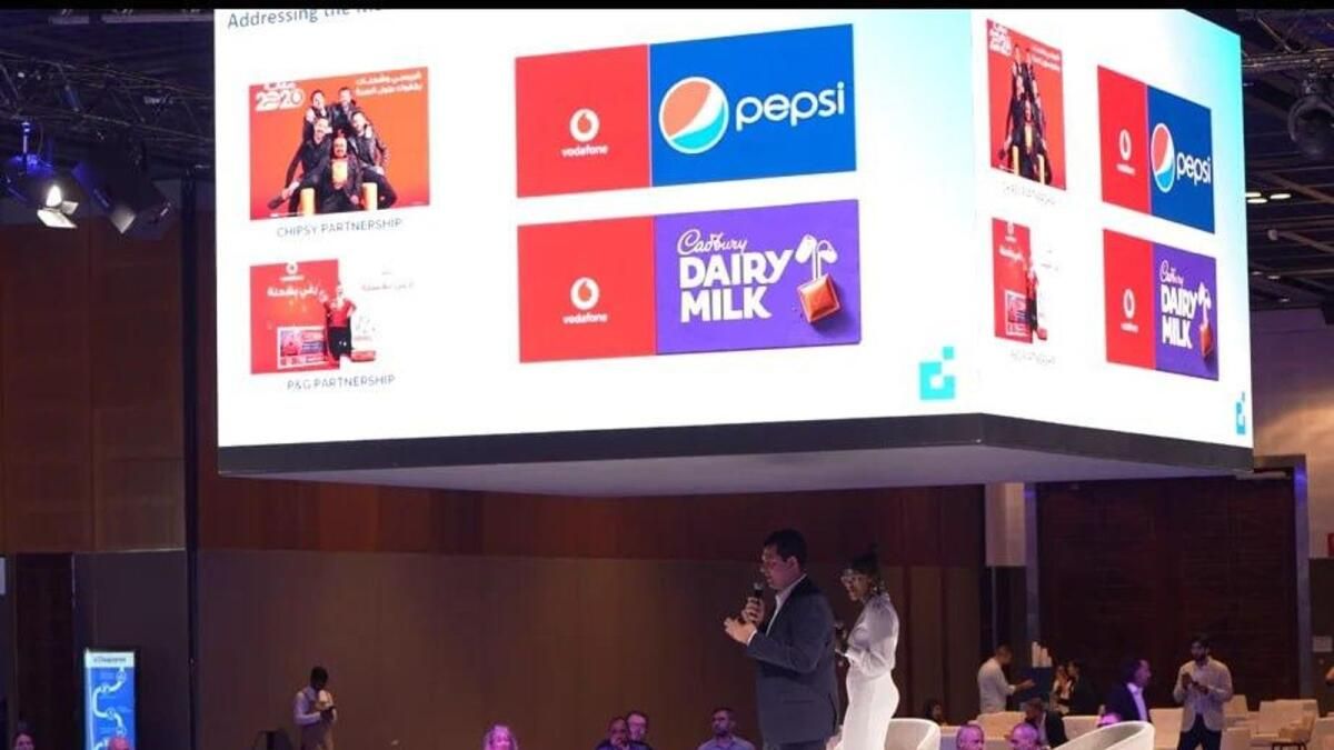 Sadakati Artırmak: BAE'nin F &amp; B Sektörü Daha Akıllı Bir Geleceği Kucaklıyor