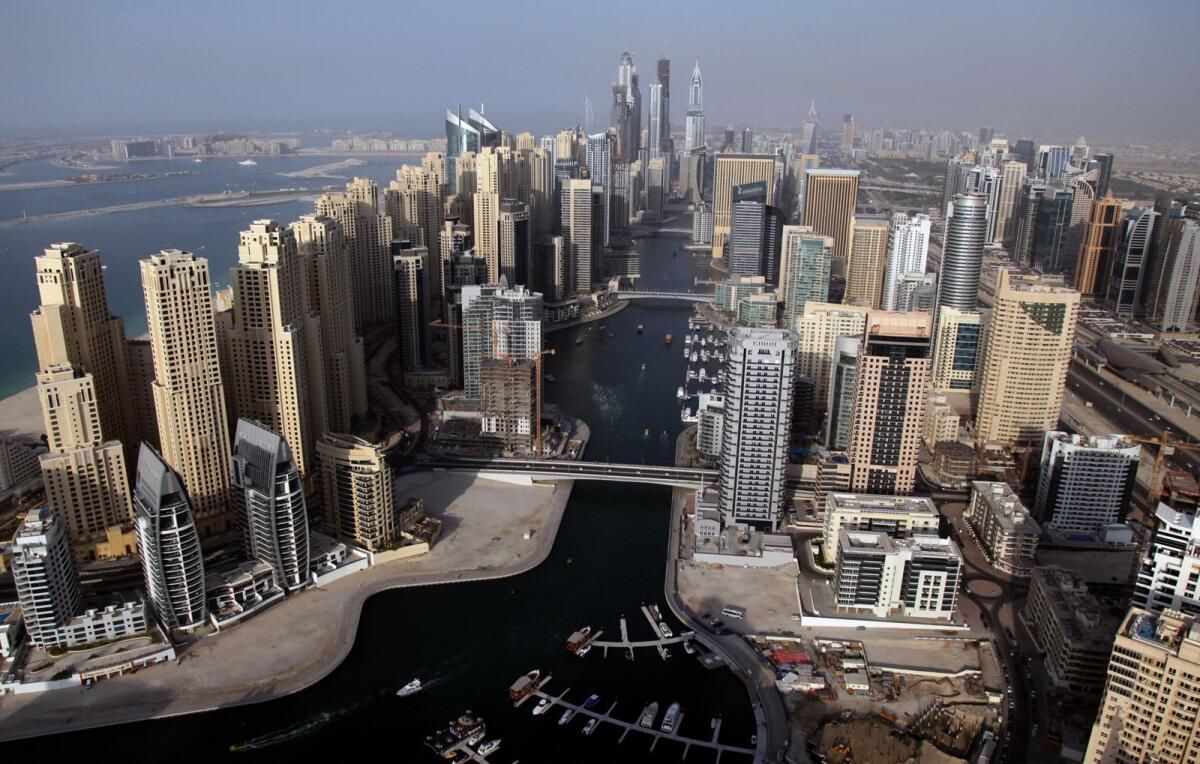 Dubai Emlak Piyasası 2025'te Zirveye Çıkacak mı? İstikrara Kavuşacak Üst Düzey Villa Fiyatları