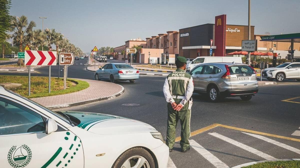 Dubai Polisinin Para Cezası Kontrolü: Trafik İhlallerinin Çözümüne İlişkin 10 Önemli Soru Yanıtlandı