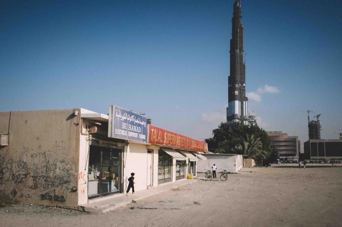 Dubai'yi tanıdınız mı? Sakinler, Görünmeyen Fotoğraflarda 'Geçmiş Yaşamı', 1970'lerin Mahallelerini Hatırlıyor