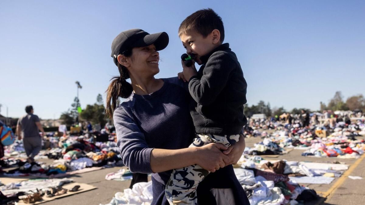 Anne, neler oluyor?': Los Angeles Yangınları Nedeniyle Travma Geçiren Genç Aileler