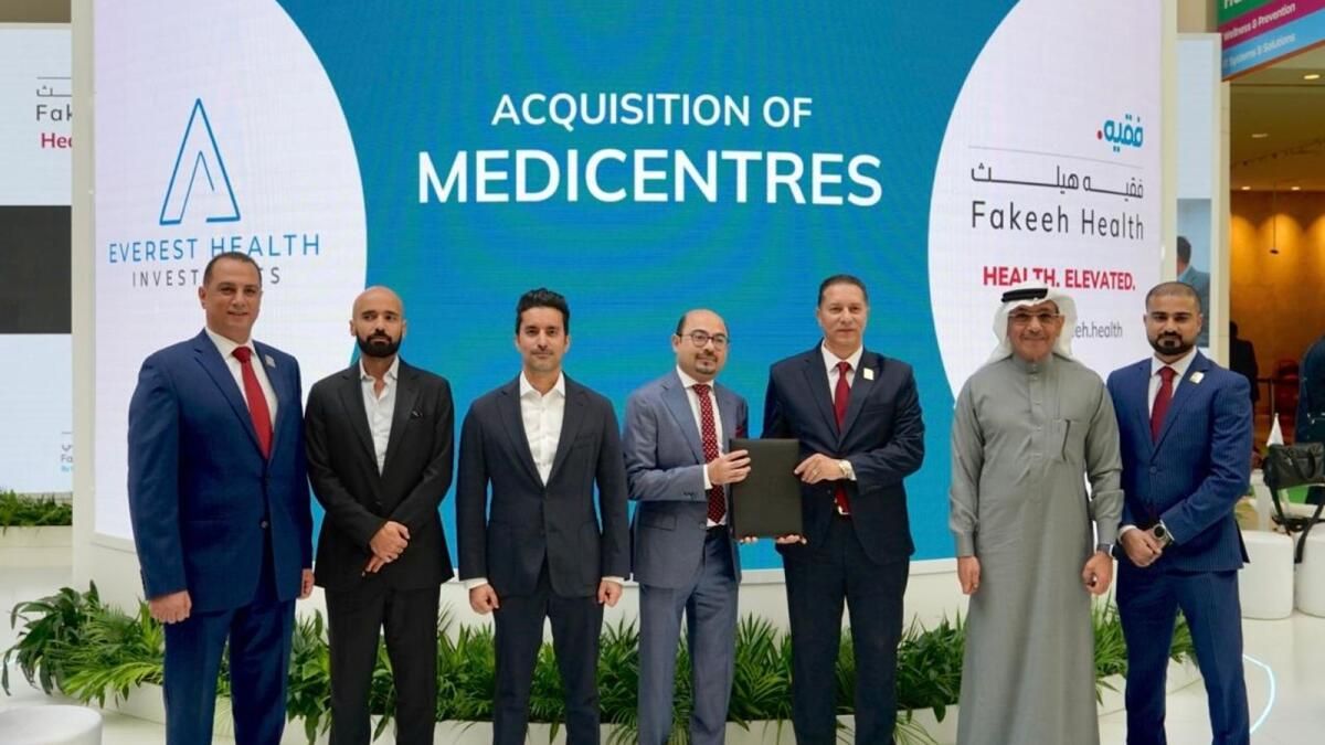 Fakeeh Üniversitesi Hastanesi Medicentres Polikliniklerini Satın Aldı