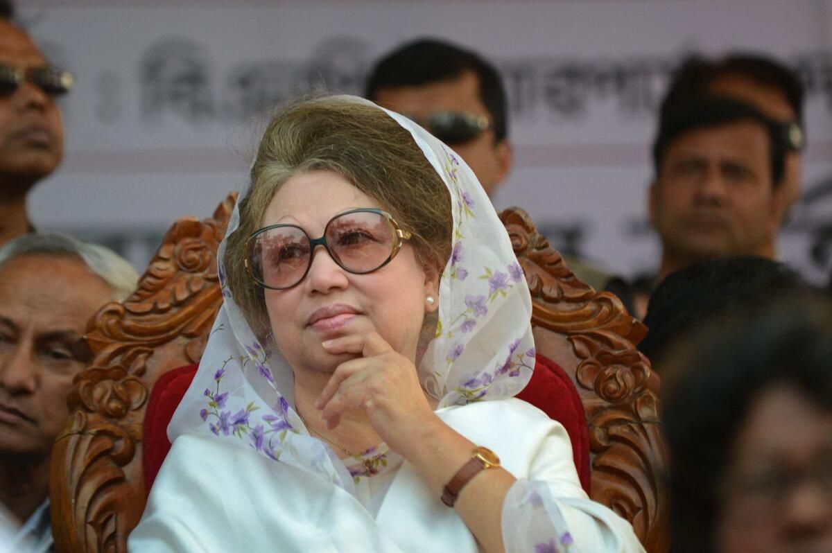 Bangladeş Yüksek Mahkemesi Eski Başbakan Khaleda'yı Greft Davasında Beraat Ettirdi