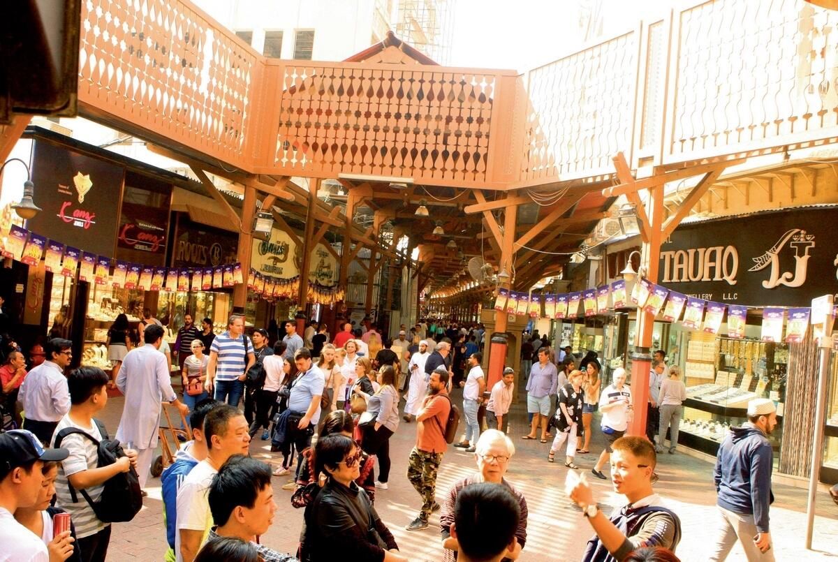 Dubai: Uzmanlar, Zengin Ülkelerden Daha Fazla Turistin Şehirde Alışverişe Çıktığını Söylüyor