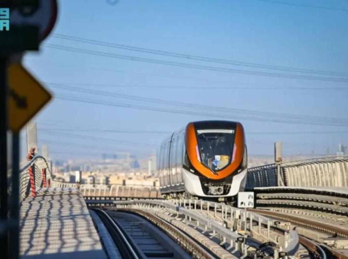 Bakın: Suudi Arabistan'ın Riyad Metrosu, Orange Line'ın Lansmanıyla Tamamlandı