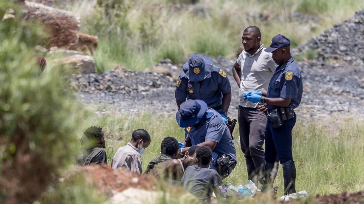 Afrika Polisi, İddia Edilen Madencilik Kralı Kaçtıktan Sonra İnsan avı Başlattı