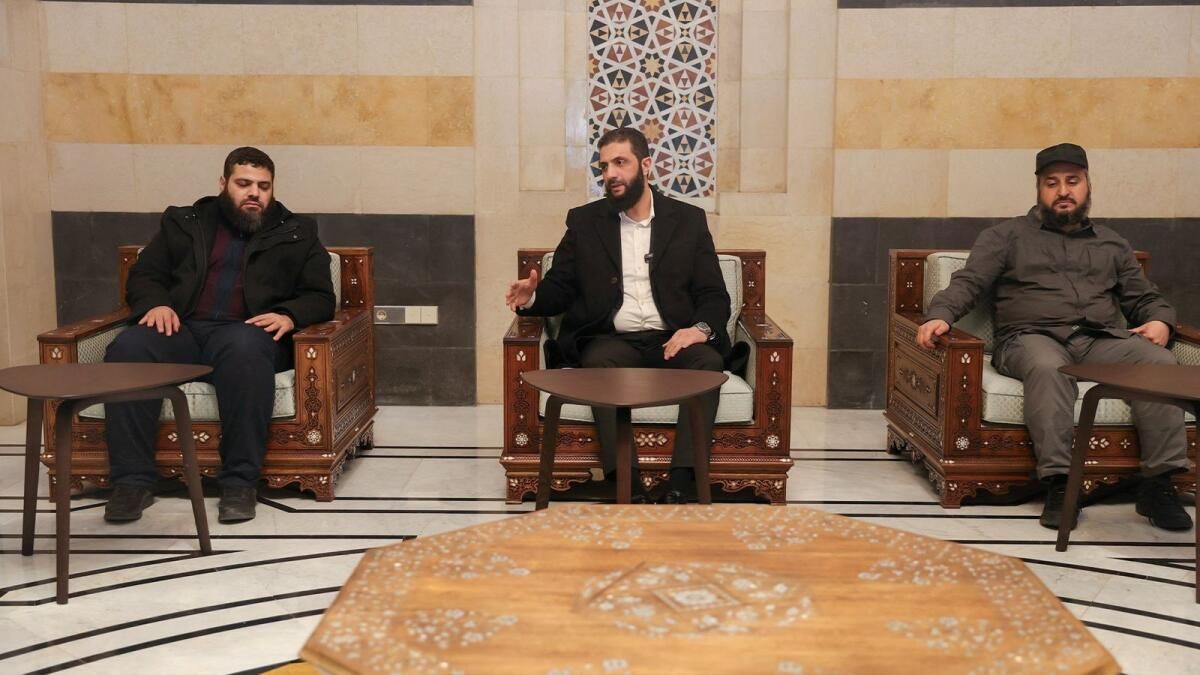 Suriye Dışişleri Bakanı, Suudi Arabistan'a ilk Dış Ziyaretin 'Yeni ve Parlak Bir Sayfa' Açmasını Umuyor