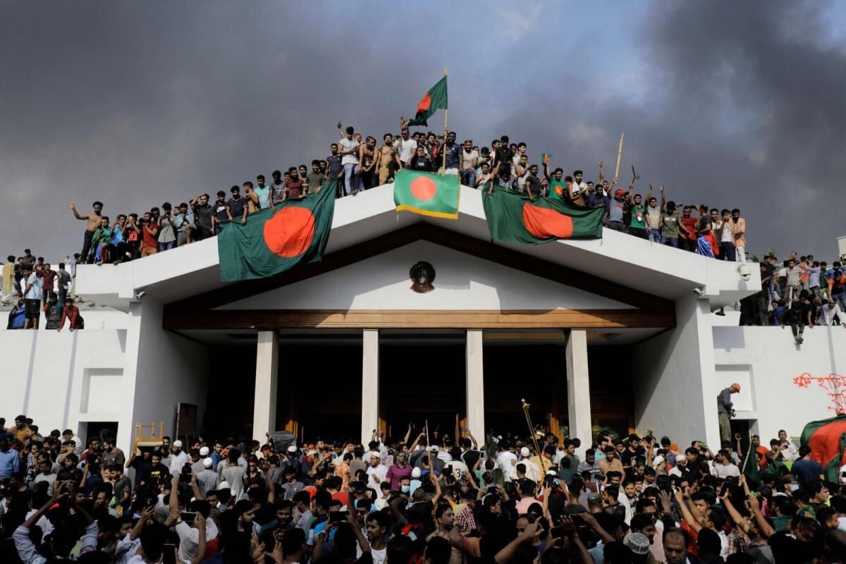 Bangladeşli Yunus, Eski Başbakan Hasina Yönetiminde Çalınan Milyarların İadesini Talep Etti