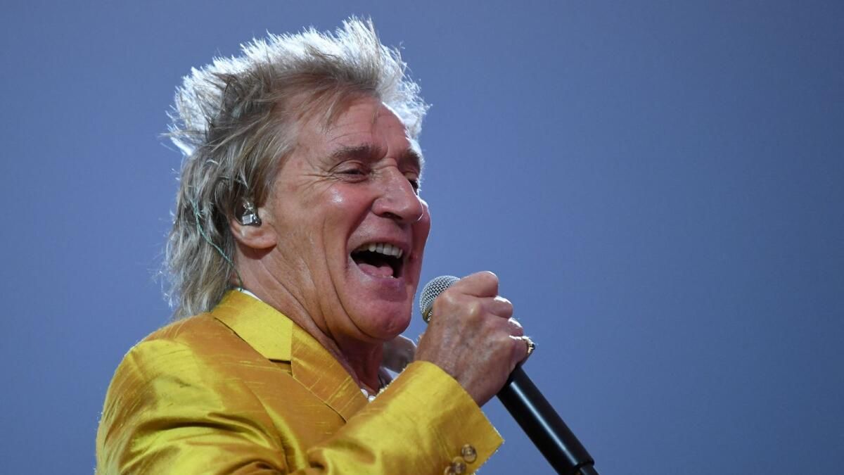 Raspy Sesli Vuruş Makinesi Rod Stewart 80 Yaşına Girdi