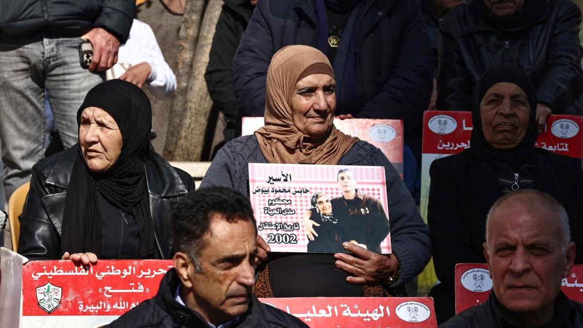 Gazze'de Ateşkes: İsrail Cumartesi Günü 3 Kişinin Serbest Bırakılacağını Açıkladı
