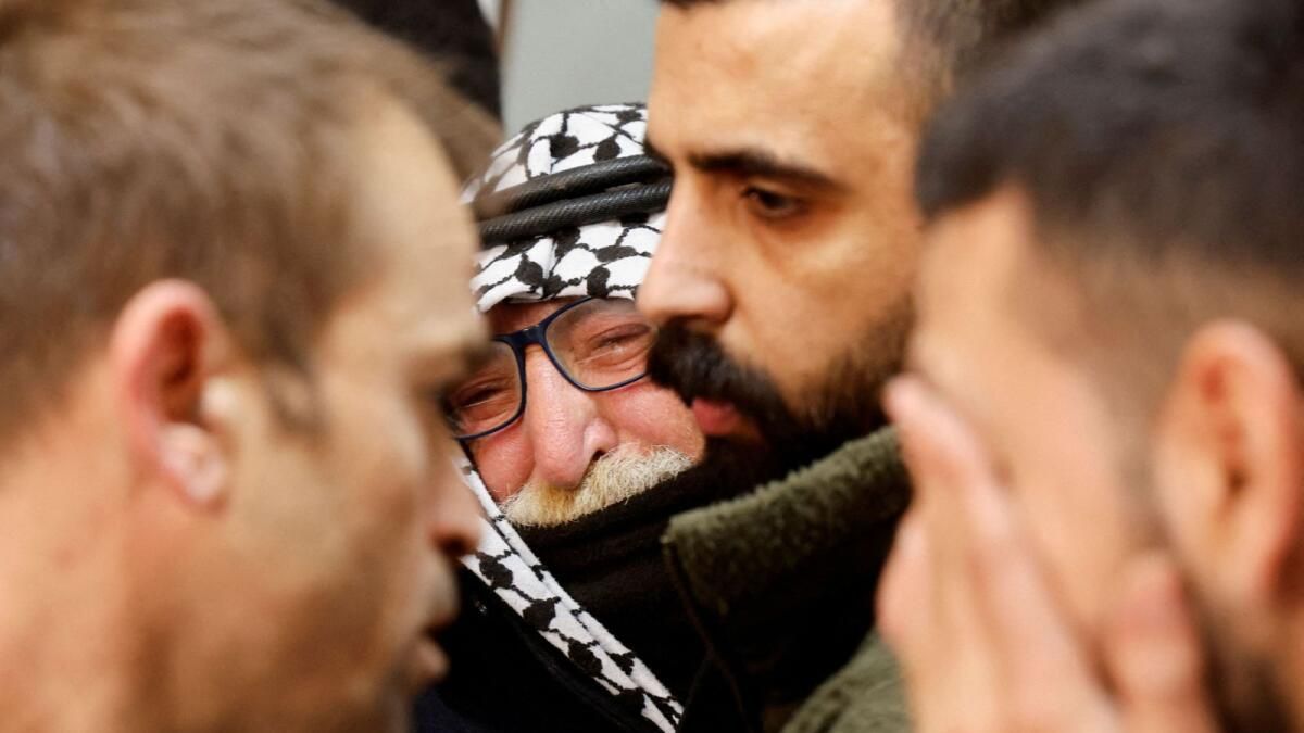 İsrail'in Baskını Sırasında Jenin'de Silahlı Saldırı ve Patlamalar