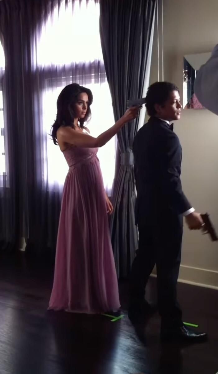 Mallika Sherawat, Bruno Mars ile Eğlenceli Ramada Videosu Paylaşıyor