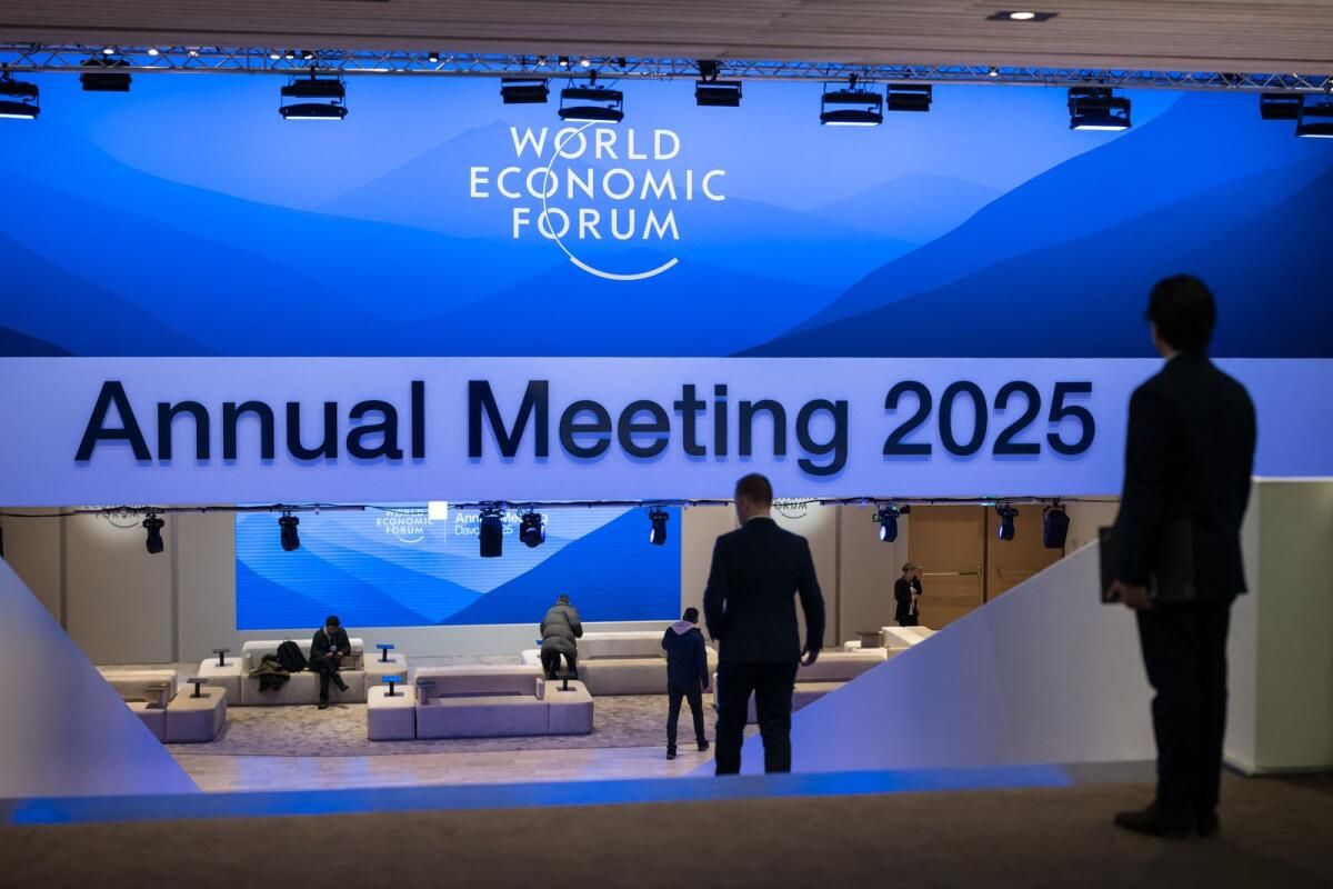 Wef: Spot Işığı Savaşta, Trump, Aı