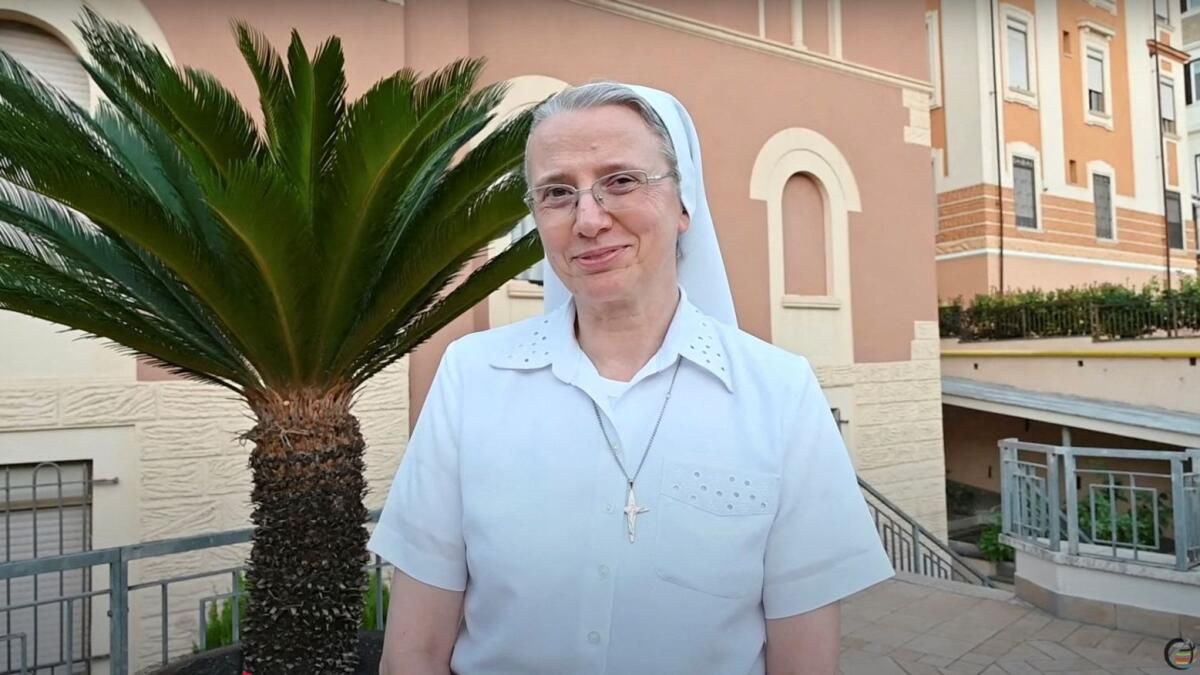 Papa, Büyük Vatikan Ofisinin Başına Geçen ilk Kadını Seçti