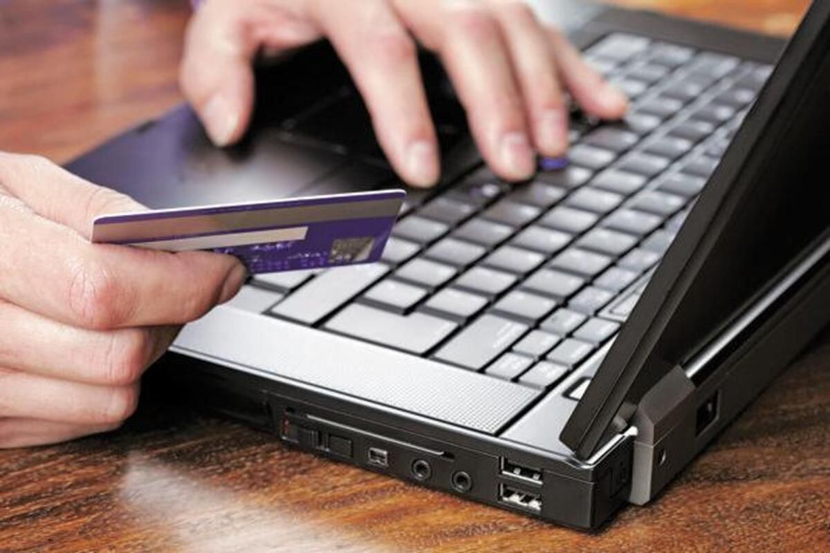 Gelişen BAE E-Ticaret Pazarı, Dağıtım İşindeki Değişiklikleri Teşvik Ediyor