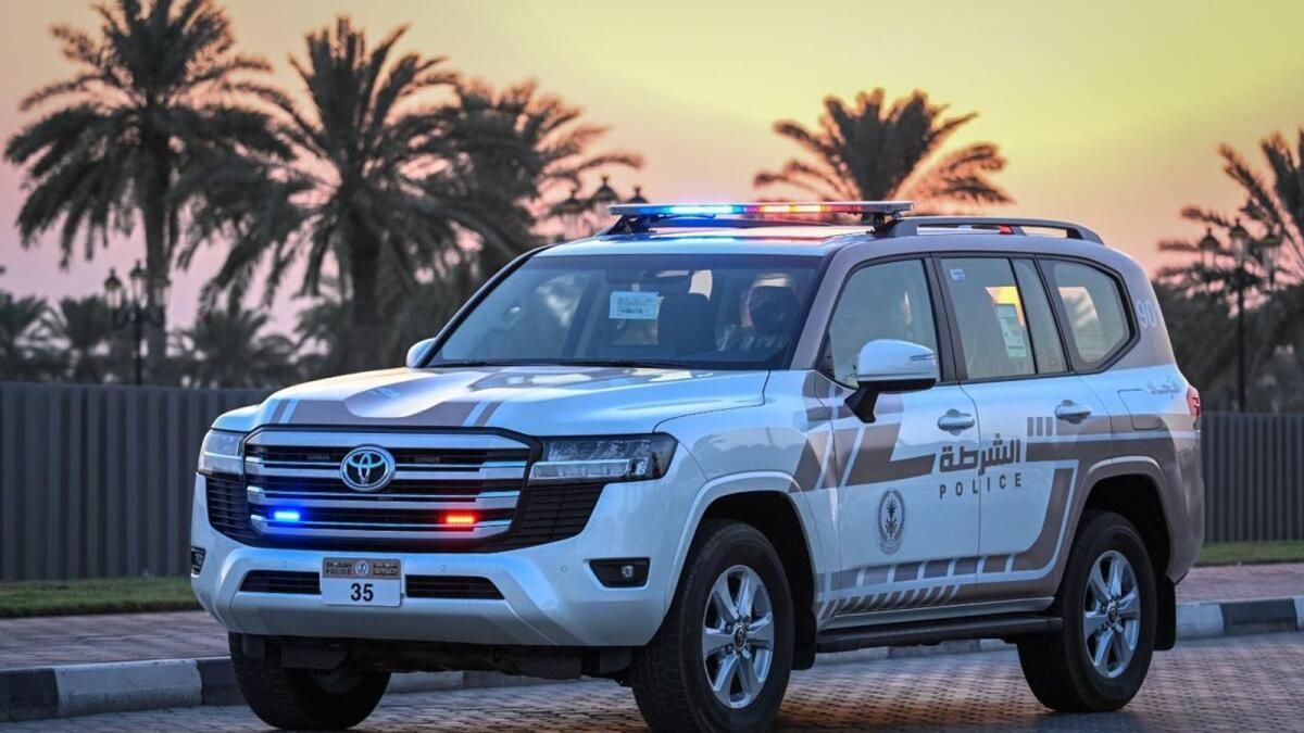 Sharjah Polisi, Yılbaşı Kutlamaları Sırasında Yaklaşık 10.000 Acil Çağrıya Hitap Ediyor