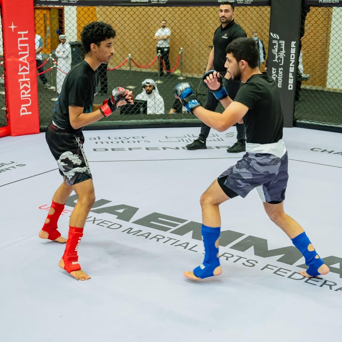 Hepsi Abu Dabi'deki BAE Ulusal Mma Şampiyonası için Hazır