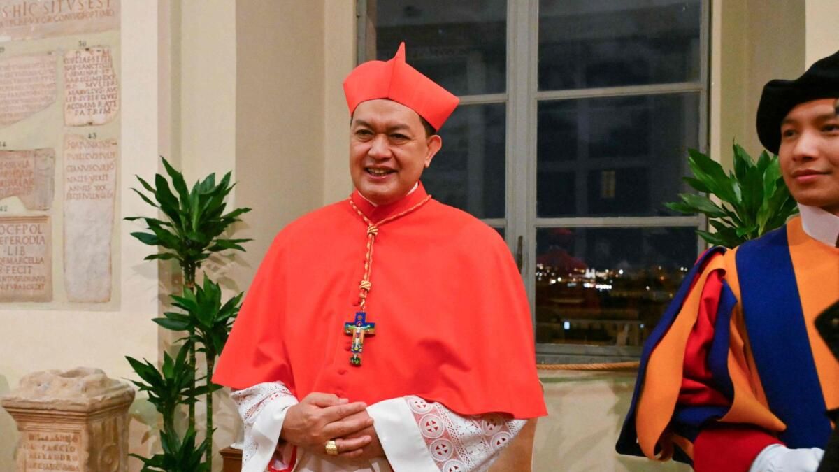 ABD Merkezli Grup, Filipinler'deki Cinsel Tacizle Suçlanan Rahiplerin Aktif Hizmette Kaldığını Söyledi