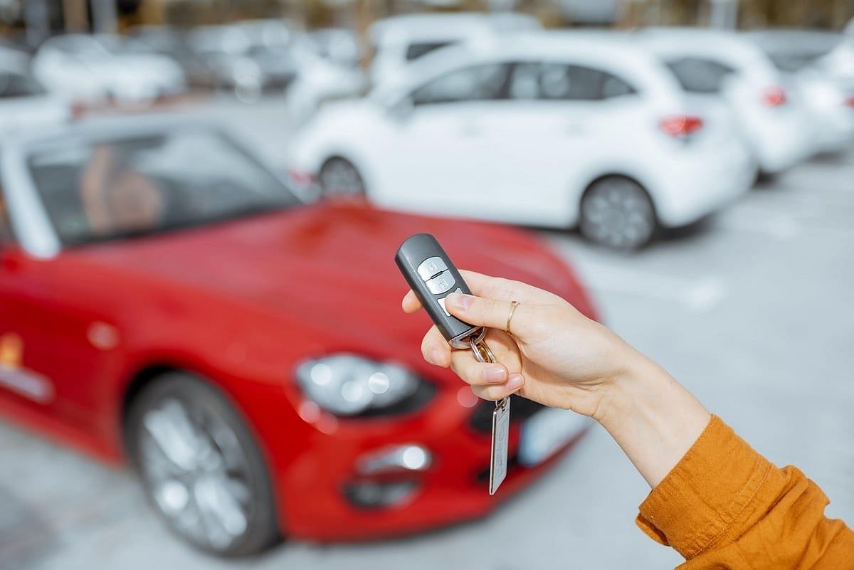 BAE: Ramazan, Araç Kiralamada %35'lik Bir Artışa Neden Oluyor ve Tam Boyutlu Suv'lar Yüksek Talep Görüyor
