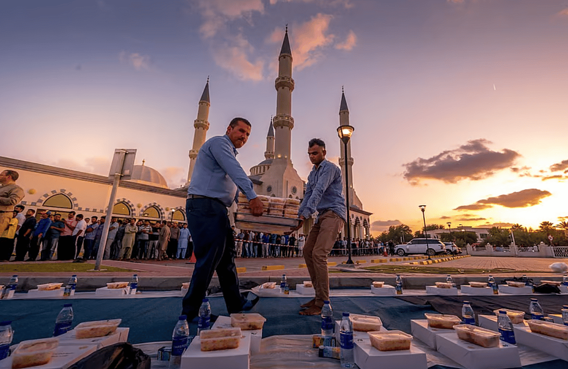 BAE, Ramazan Ayında 20 Konuk Akademisyene Ev Sahipliği Yapan 'Emirates Uluslararası Kur'an-ı Kerim Ödülü'nü Başlatacak