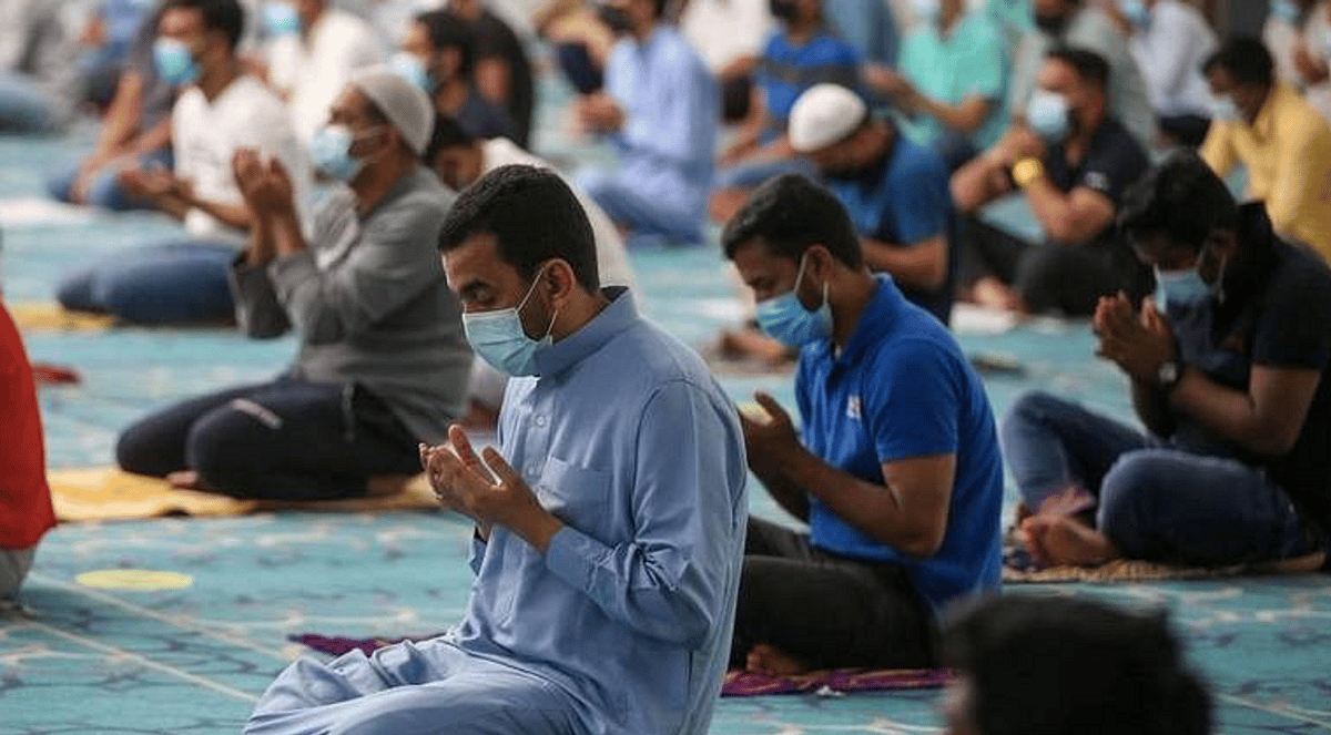 BAE'de Ramazan 2025: Teravih Namazı Ne Zaman Başlayacak?