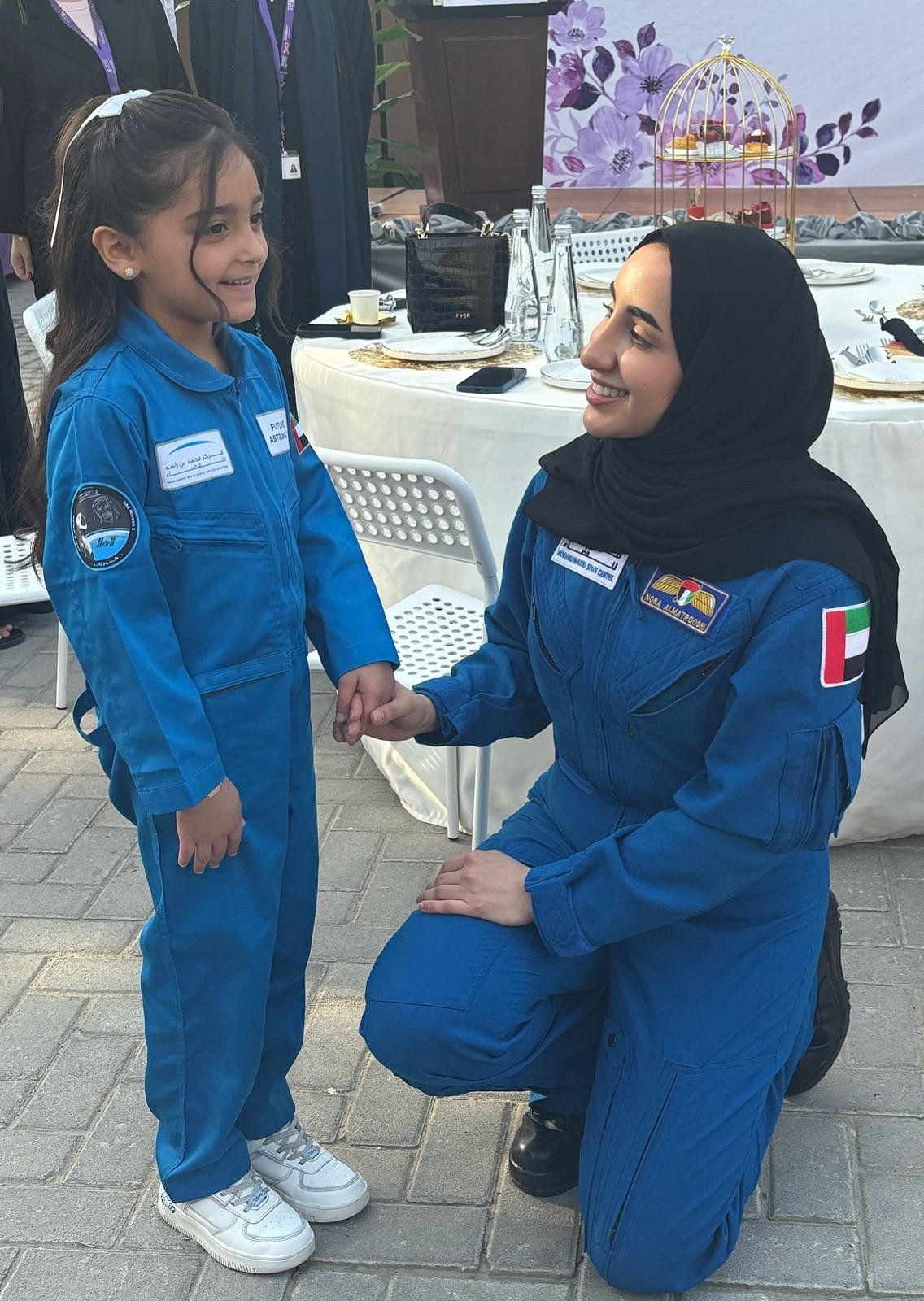 BAE'nin ilk Kadın Astronotu 'Bir Gün' Ülkenin Bayrağını Aya Dikmeyi Umuyor