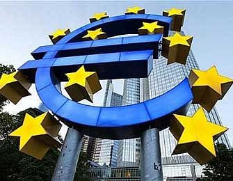 Ecb Anketine Göre, Euro Bölgesi Tüketicileri Yakın Vadeli Enflasyon Beklentilerini Düşürüyor