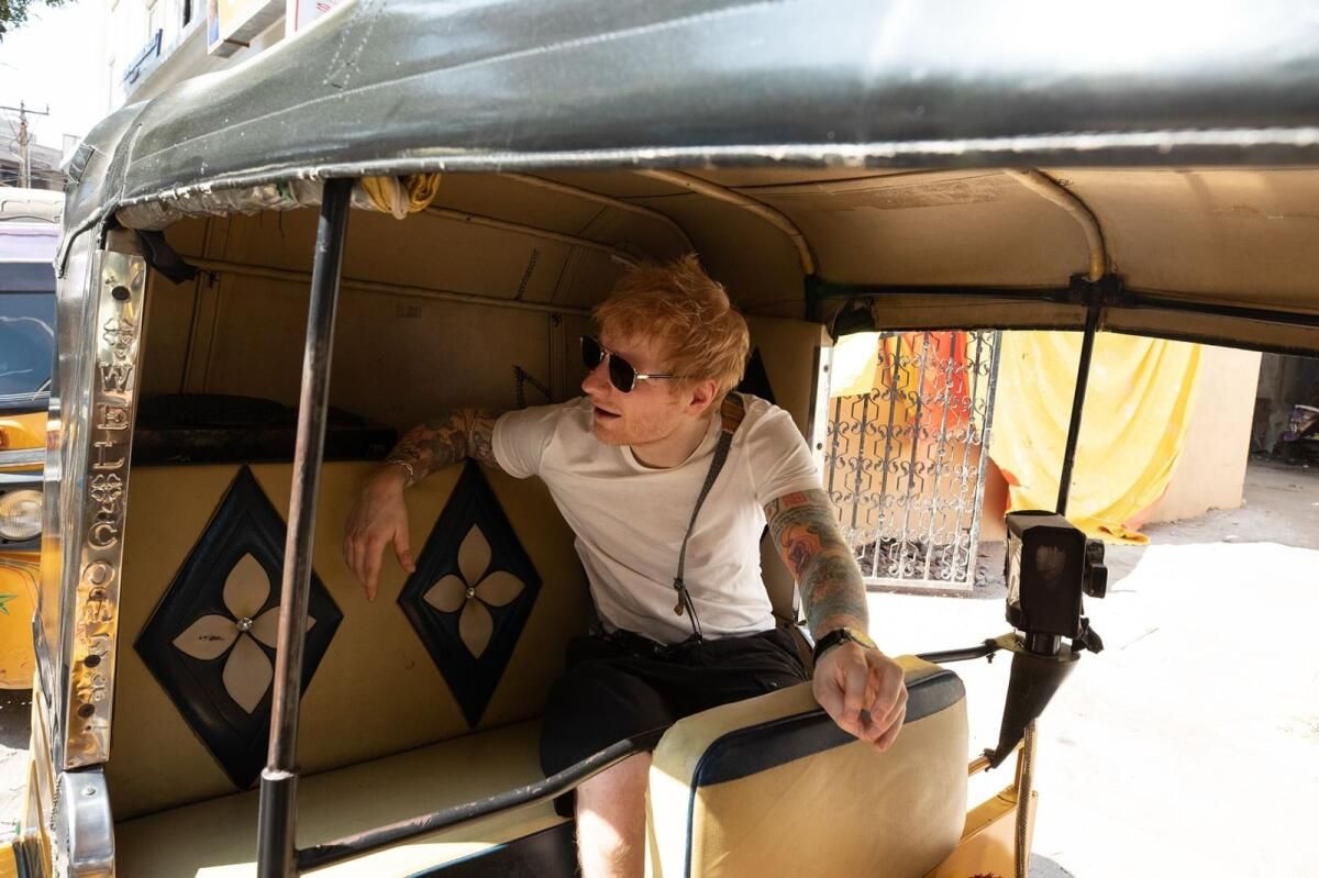 Hindistan Polisi Ed Sheeran'ın Sokak Sahnesini Kapattı